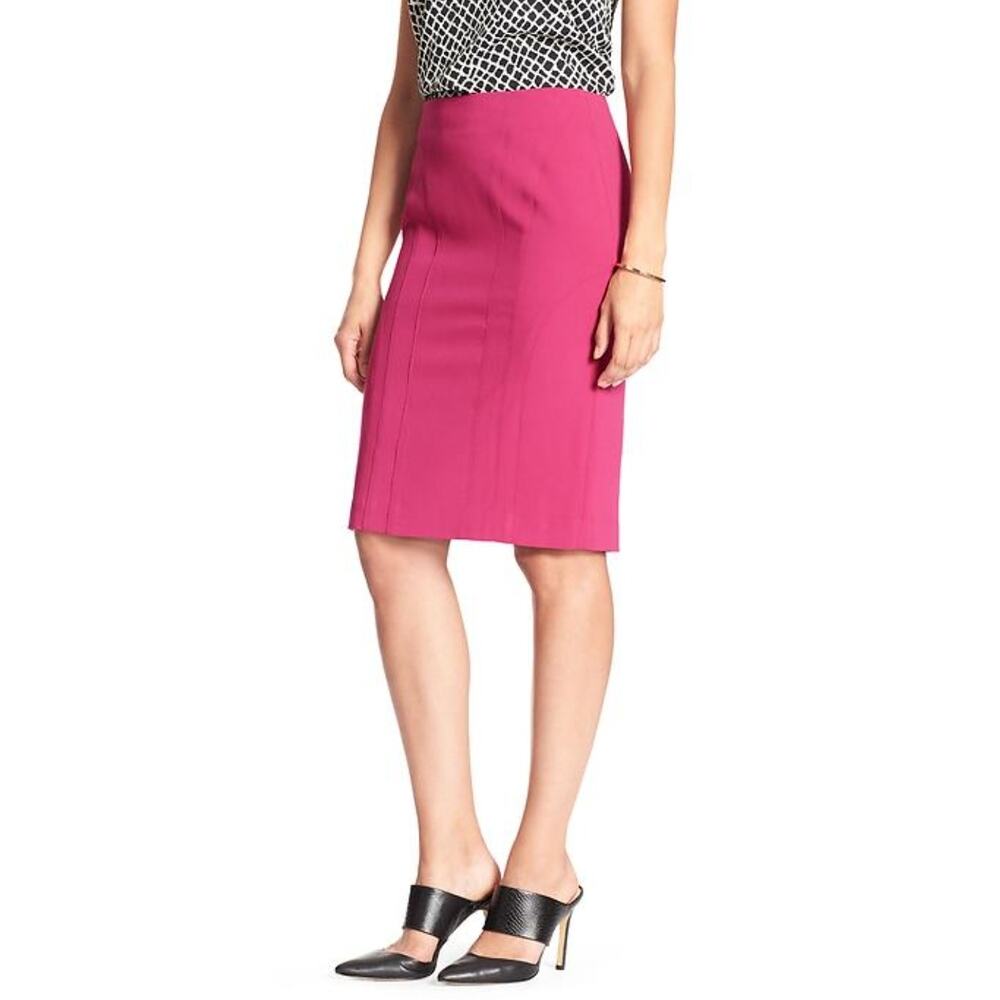 Banana Republic Ponte Seamed Stretch Pencil Skirt in Cerise Pink Size 14 NWT